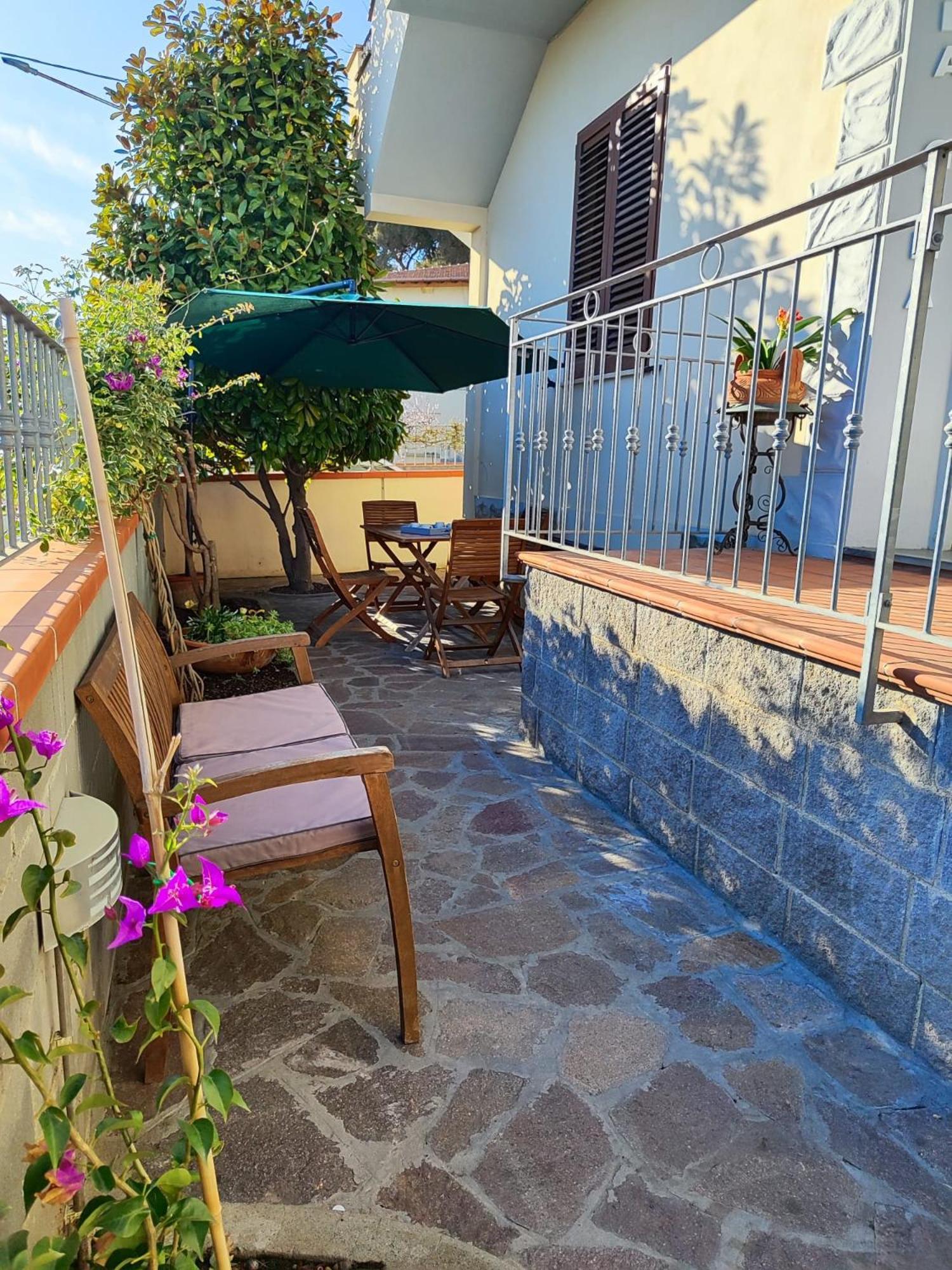 Ferienwohnung A Casa Di Gina Rosignano Solvay Exterior foto